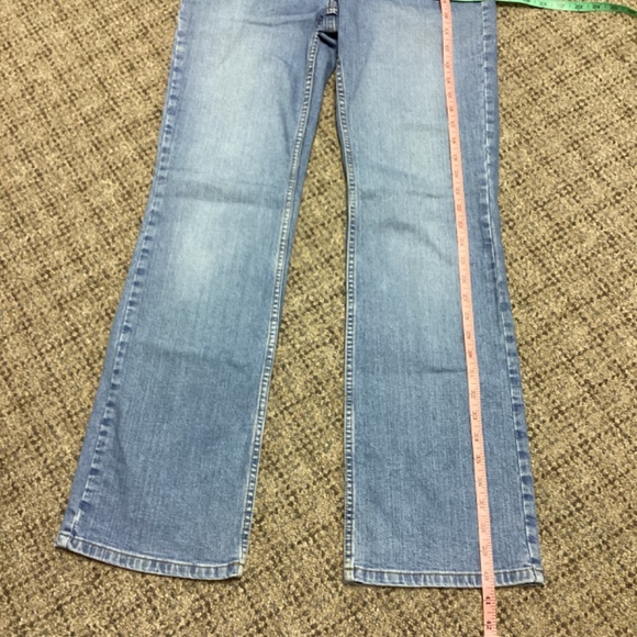 Sonoma life + style Stretch Medium Wash Blue Jeans * Size 4 Average - Picture 4 of 10